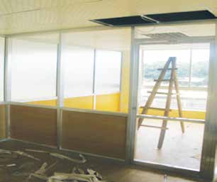 Aluminium Partitions with Frosted Glass — photo 2