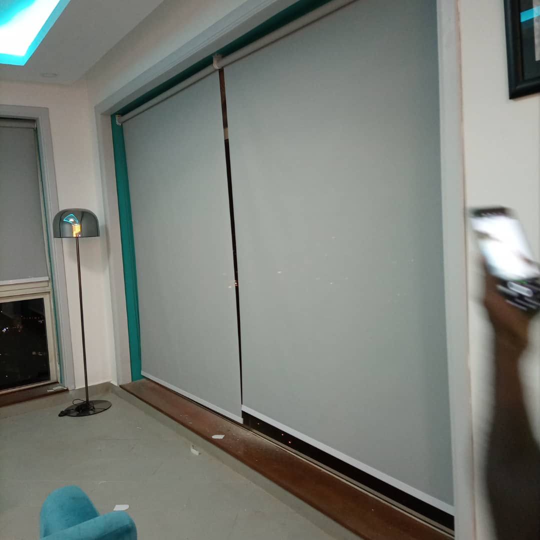 Roller & Vertical Blinds — photo 1