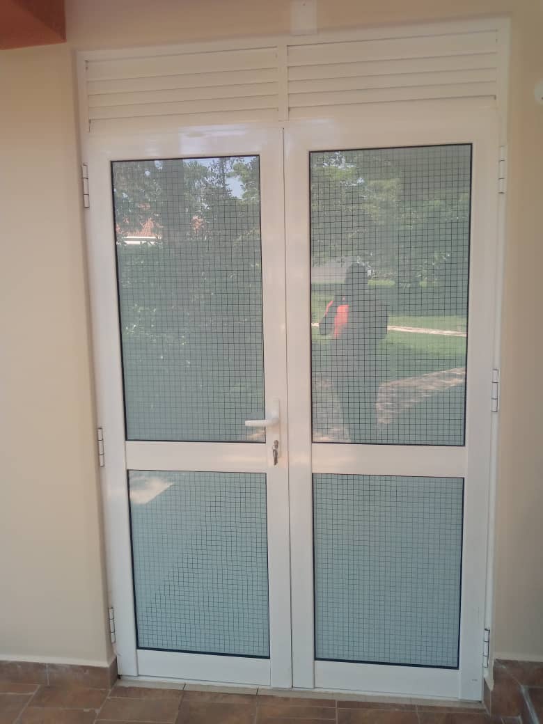 Full-Height Glass Sliding Doors — photo 4