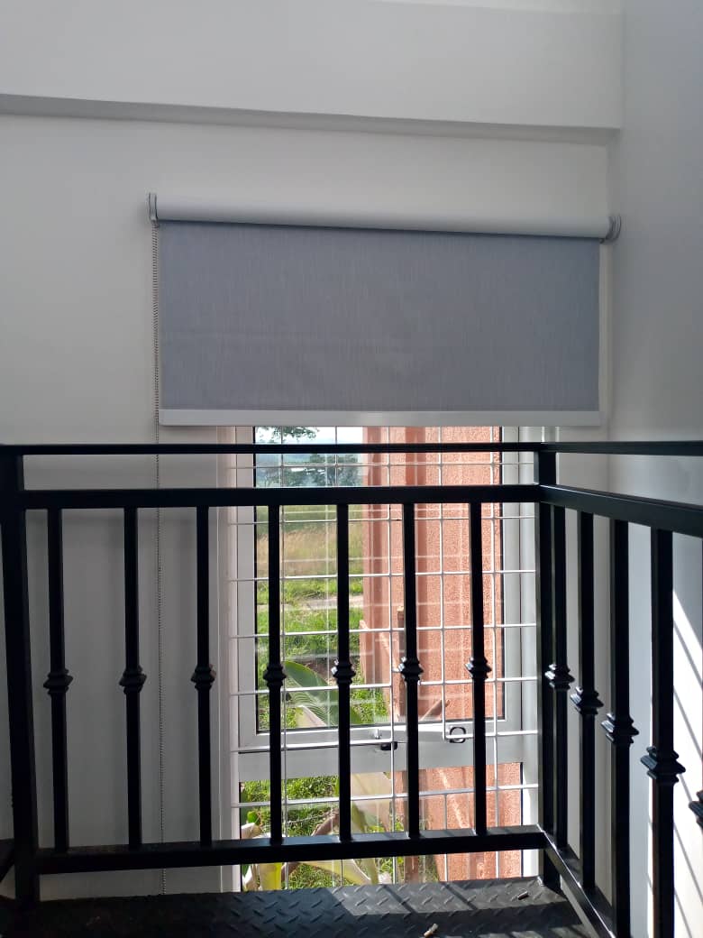 Roller & Vertical Blinds — photo 3